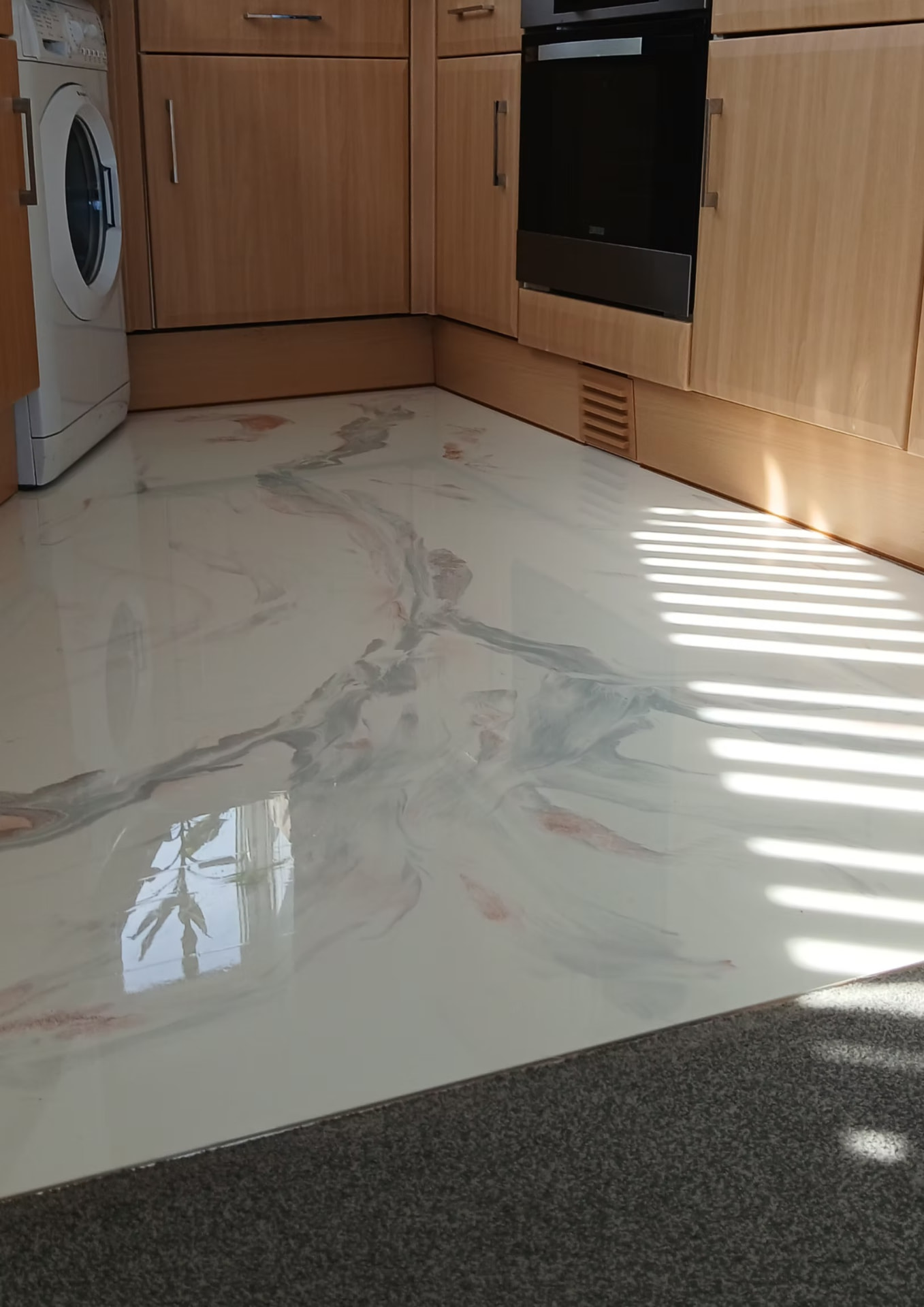 Pearl marble kitchen